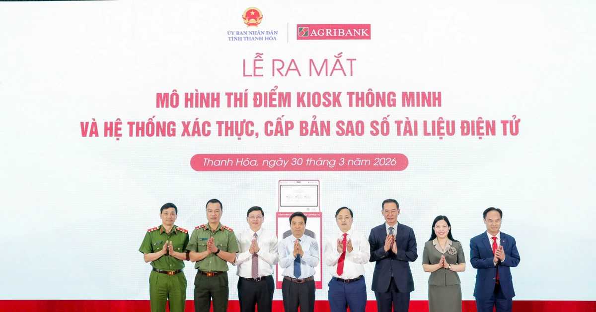 Gallery - Agribank đồng hành cùng tỉnh Thanh Hoá triển khai mô hình Kiosk hành chính công thông minh | Báo Tri thức và Cuộc sống - TIN TỨC PHỔ BIẾN KIẾN THỨC 24H