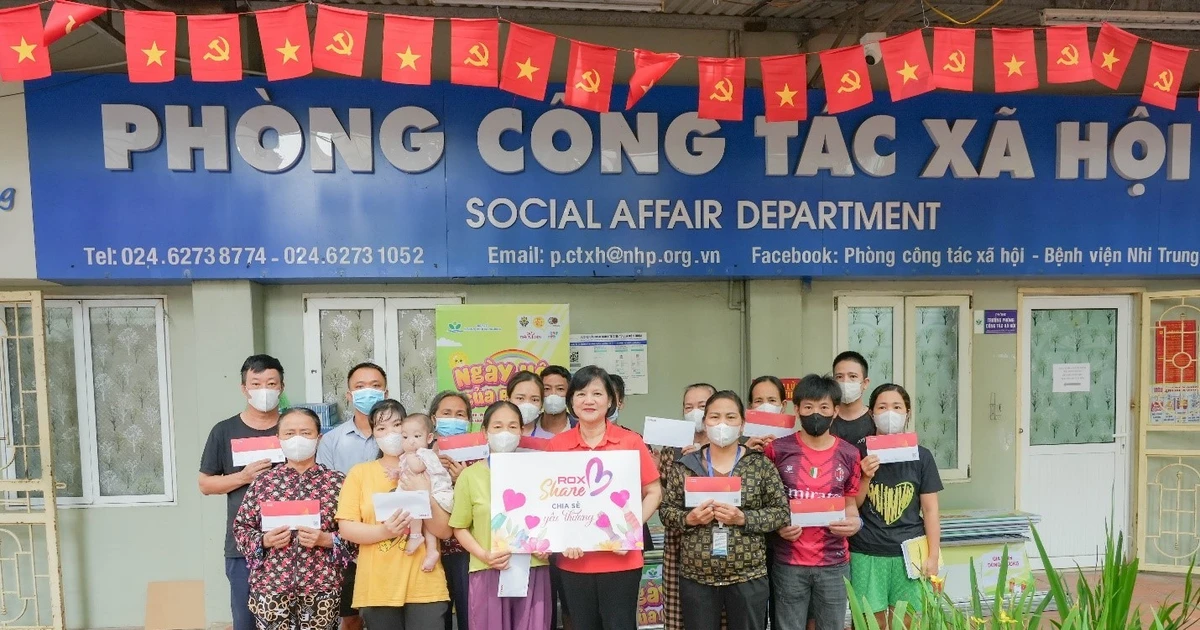 ROX Share tặng quà 1/6 cho bệnh nhi khó khăn
