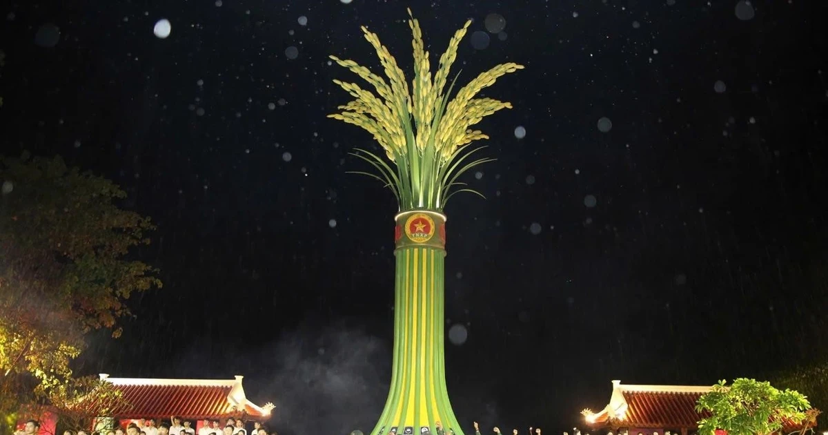 Lời Tri Ân – Dòng Sông Hoa Lửa: Đêm Tưởng Niệm Và Truyền Thống