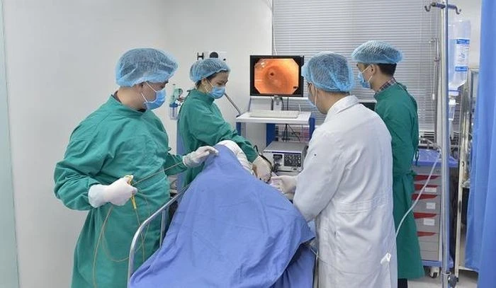 Người đàn ông đi khám bất ngờ phát hiện ung thư dạ dày di căn