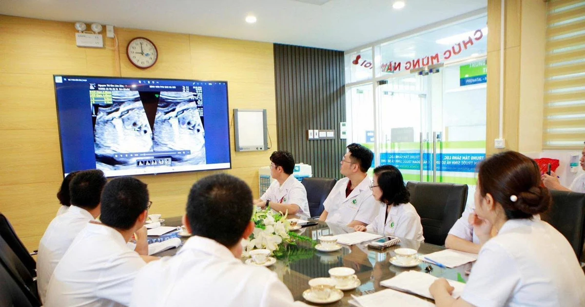 Con teo thực quản khó chữa vì mẹ không sàng lọc trước sinh