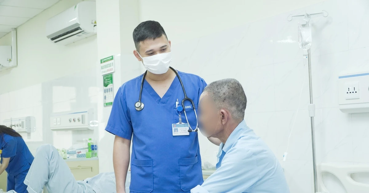 Gục ngã sau 117 nốt ong đốt, người đàn ông được cứu sống ngoạn mục