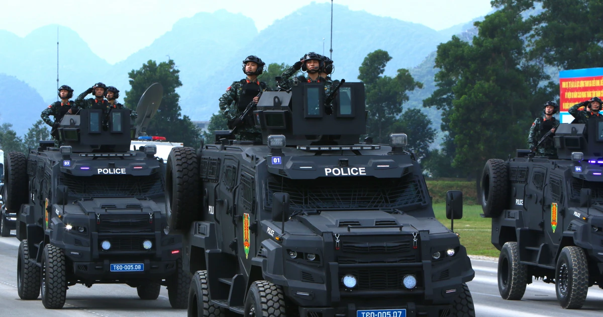 View - Xuất hiện khối xe đặc chủng mới tại tổng hợp luyện diễu binh nhiệm vụ 80 | Báo Tri thức và Cuộc sống - TIN TỨC PHỔ BIẾN KIẾN THỨC 24H