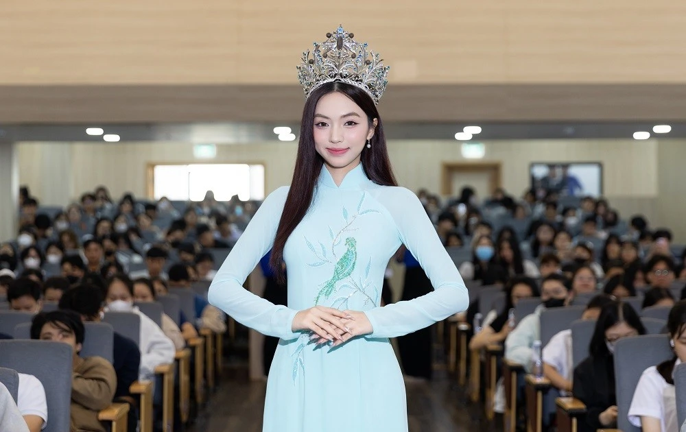 View - Hành động đẹp của Hoàng Ngọc Như sau đăng quang Hoa hậu Sinh viên Việt Nam | Báo Tri thức và Cuộc sống - TIN TỨC PHỔ BIẾN KIẾN THỨC 24H