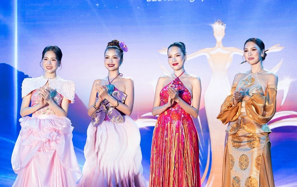 View - Miss University Vietnam 2025 gây sốt với bộ ba huấn luyện viên toàn hoa hậu | Báo Tri thức và Cuộc sống - TIN TỨC PHỔ BIẾN KIẾN THỨC 24H