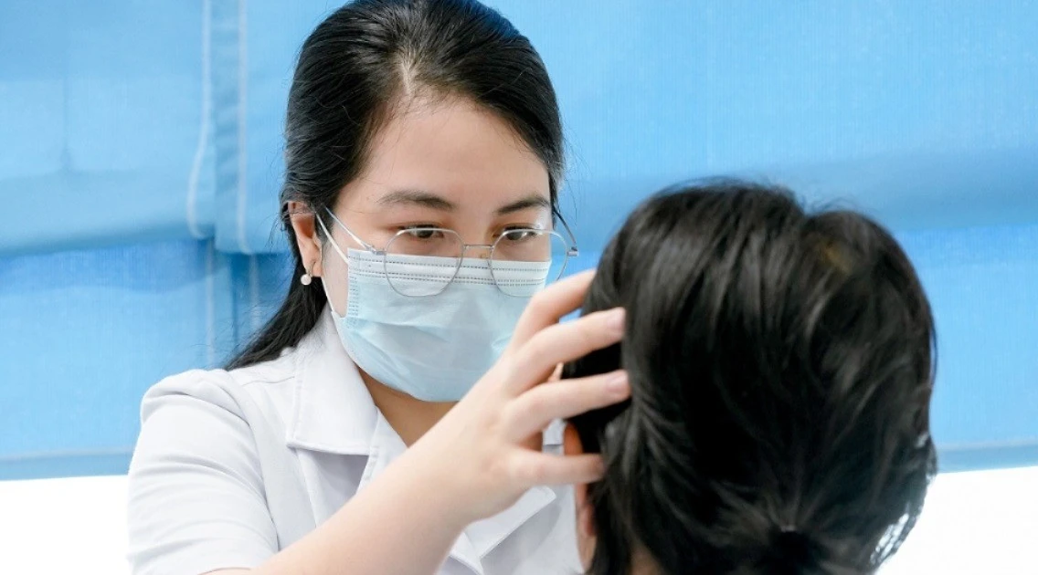 Tẩy nốt ruồi tại cơ sở thẩm mỹ không phép, cẩn thận biến chứng ung thư