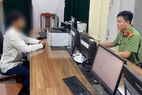 Người đàn ông đăng tin sai sự thật về bán rừng phòng hộ bị xử phạt