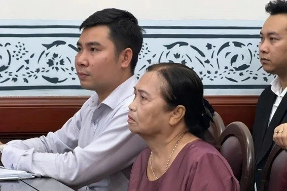 View - Mẹ cố diễn viên Đức Tiến kháng cáo, yêu cầu được nhận nhà của con trai | Báo Tri thức và Cuộc sống - TIN TỨC PHỔ BIẾN KIẾN THỨC 24H