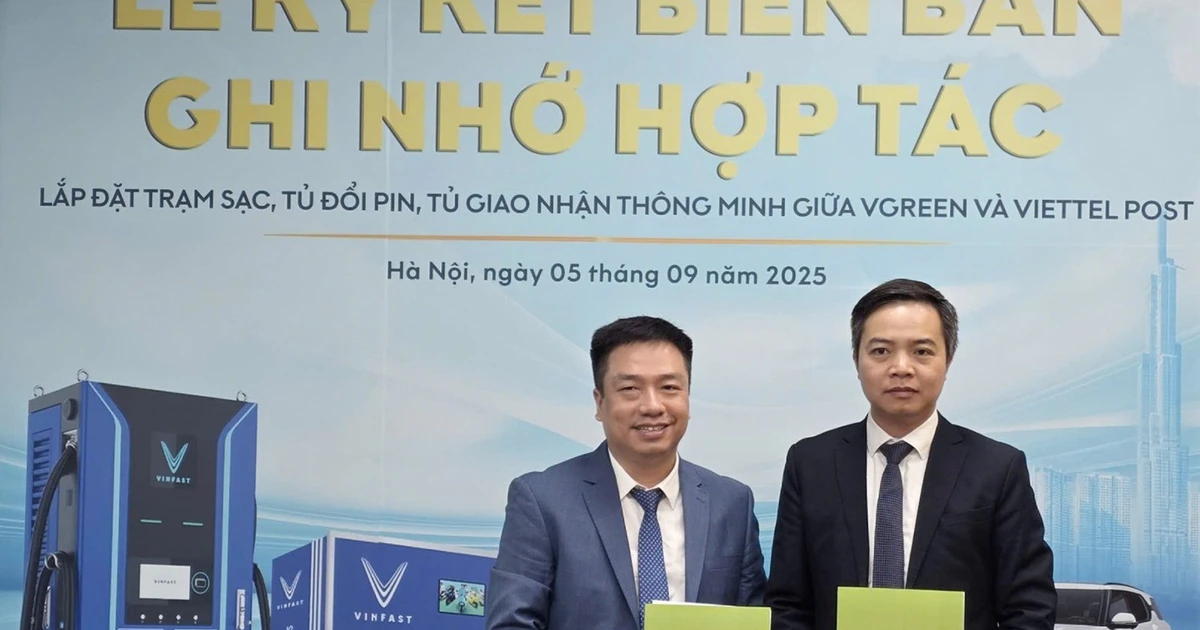 V-Green và Viettel Post hợp tác triển khai hạ tầng trạm sạc, tủ đổi pin