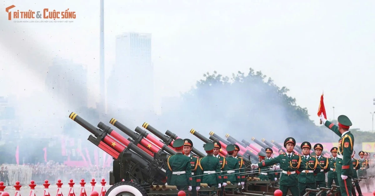View - Thời khắc 15 cỗ đại bác khai hỏa, mở màn Đại lễ kỷ niệm 80 năm Quốc khánh | Báo Tri thức và Cuộc sống - TIN TỨC PHỔ BIẾN KIẾN THỨC 24H