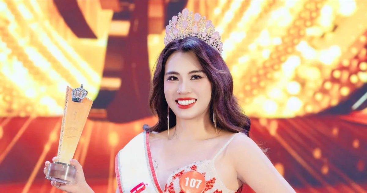 View - Nhan sắc nữ giảng viên đoạt giải Á hậu 2 Hoa hậu Doanh nhân châu Á 2025 | Báo Tri thức và Cuộc sống - TIN TỨC PHỔ BIẾN KIẾN THỨC 24H