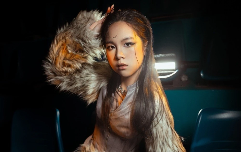 View - Mẫu nhí Vân Khánh mê diễn thời trang, sở hữu thành tích 'khủng' | Báo Tri thức và Cuộc sống - TIN TỨC PHỔ BIẾN KIẾN THỨC 24H