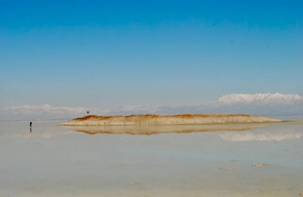 Gallery - Chuyên gia phát hiện lượng nước ngọt khổng lồ nằm bên dưới hồ lớn của Mỹ | Báo Tri thức và Cuộc sống - TIN TỨC PHỔ BIẾN KIẾN THỨC 24H