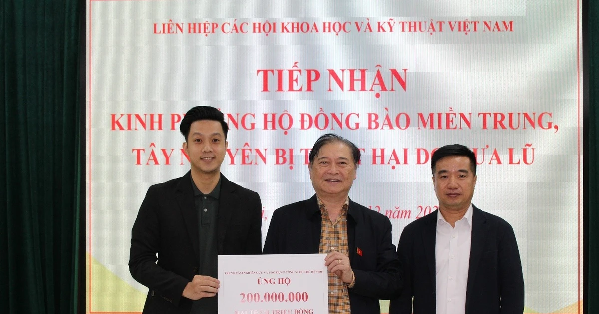 View - VUSTA tiếp nhận kinh phí ủng hộ đồng bào miền Trung, Tây Nguyên | Báo Tri thức và Cuộc sống - TIN TỨC PHỔ BIẾN KIẾN THỨC 24H