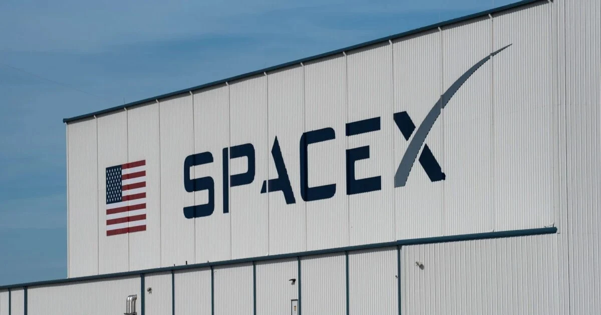 Tỷ phú Elon Musk và SpaceX có ảnh hưởng hơn cả một công ty