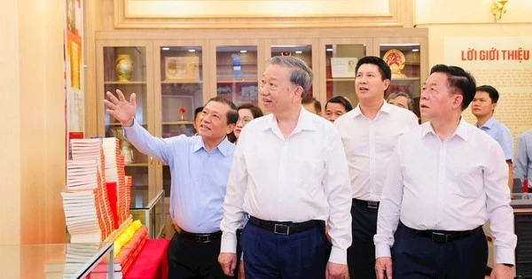 95 năm giữ "ngọn cờ" tiên phong trên mặt trận tư tưởng