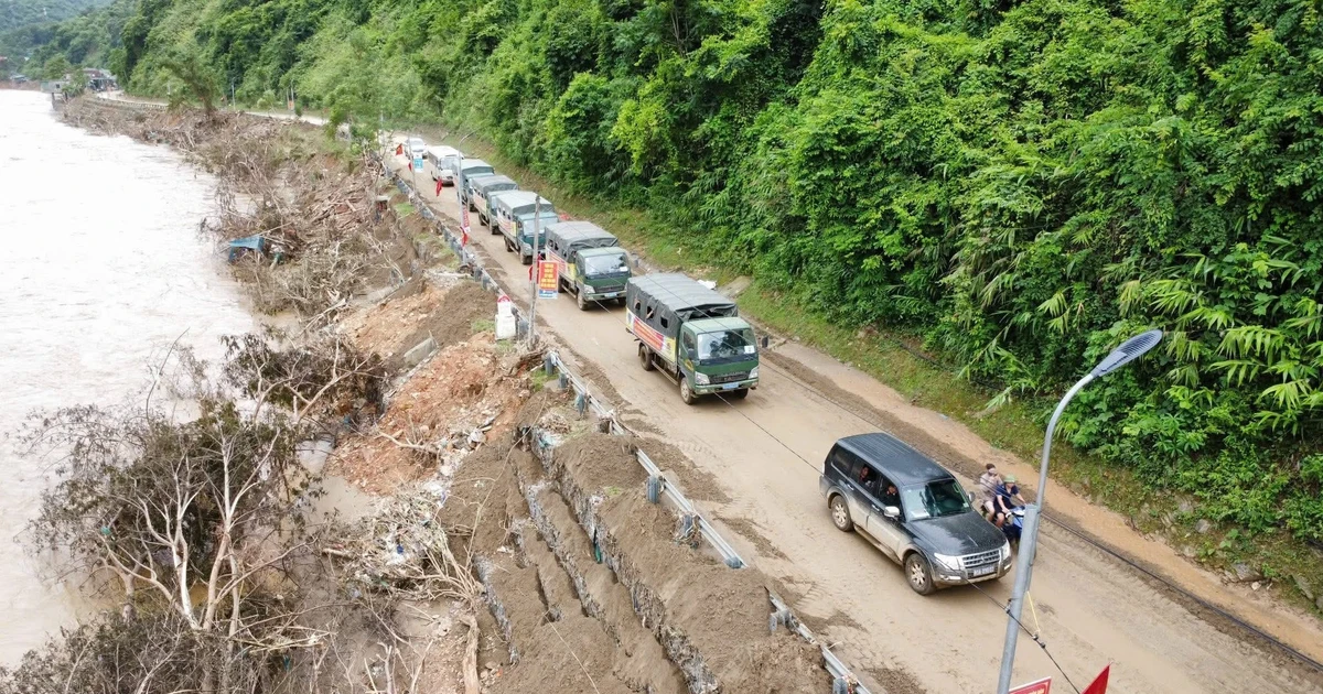 View - Triệu trái tim hướng về miền Tây Nghệ An sau trận lũ lịch sử | Báo Tri thức và Cuộc sống - TIN TỨC PHỔ BIẾN KIẾN THỨC 24H