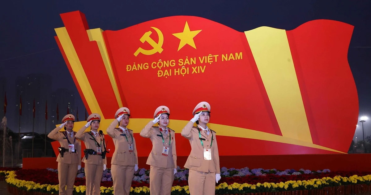 View - Siết chặt an ninh ngày làm việc đầu tiên Đại hội lần thứ XIV của Đảng | Báo Tri thức và Cuộc sống - TIN TỨC PHỔ BIẾN KIẾN THỨC 24H