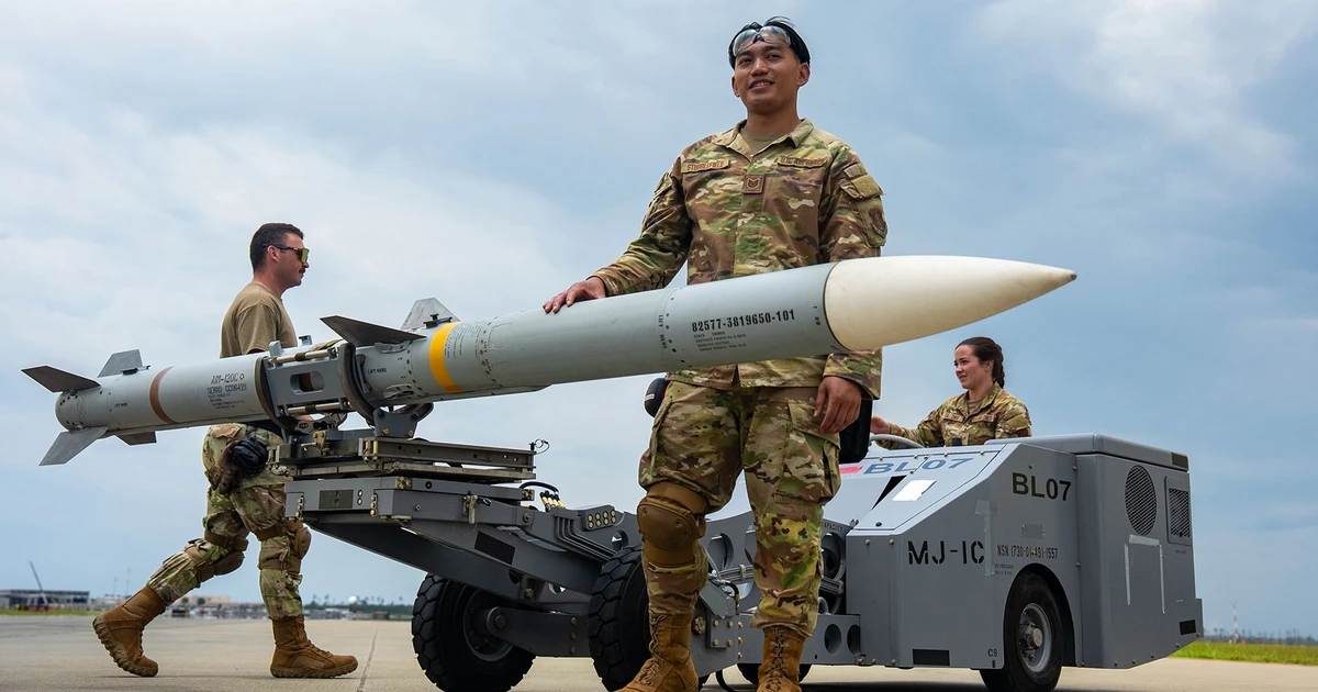 Gallery - Nhà Trắng lần nữa 'vượt rào' Quốc hội Mỹ, bơm thêm vũ khí đến Trung Đông | Báo Tri thức và Cuộc sống - TIN TỨC PHỔ BIẾN KIẾN THỨC 24H