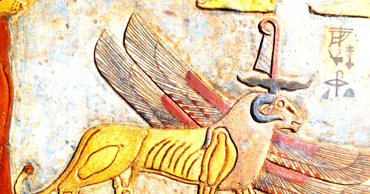 Kinh ngạc trước bức phù điêu Ai Cập cổ đại khắc toàn bộ cung hoàng đạo