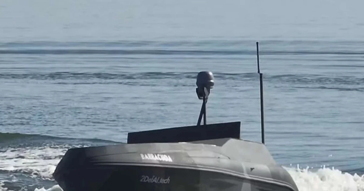 View - “Tàu mẹ” Barracuda tung đàn UAV tấn công tàu Nga trên sông Dnipro | Báo Tri thức và Cuộc sống - TIN TỨC PHỔ BIẾN KIẾN THỨC 24H