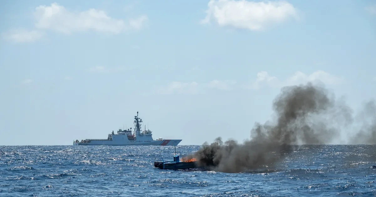 View - Mỹ tung đòn xóa sổ tàu buôn ma túy giữa Caribe | Báo Tri thức và Cuộc sống - TIN TỨC PHỔ BIẾN KIẾN THỨC 24H