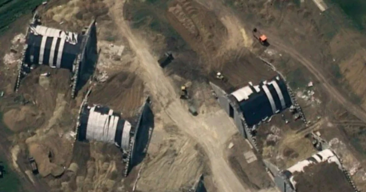 View - Hành động bất ngờ của Nga gần biên giới Ukraine, loạt công trình lạ xuất hiện | Báo Tri thức và Cuộc sống - TIN TỨC PHỔ BIẾN KIẾN THỨC 24H