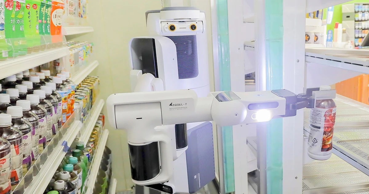 Robot AI đa nhiệm phục vụ cửa hàng tiện lợi Nhật Bản
