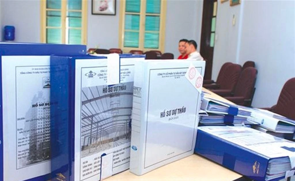 Đấu thầu thiết bị giáo dục: Góc nhìn từ chuyên gia pháp lý