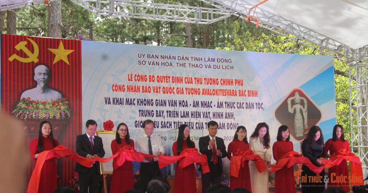 Gallery - Công bố Bảo vật Quốc gia Avalokitesvara Bắc Bình tại Lâm Đồng | Báo Tri thức và Cuộc sống - TIN TỨC PHỔ BIẾN KIẾN THỨC 24H