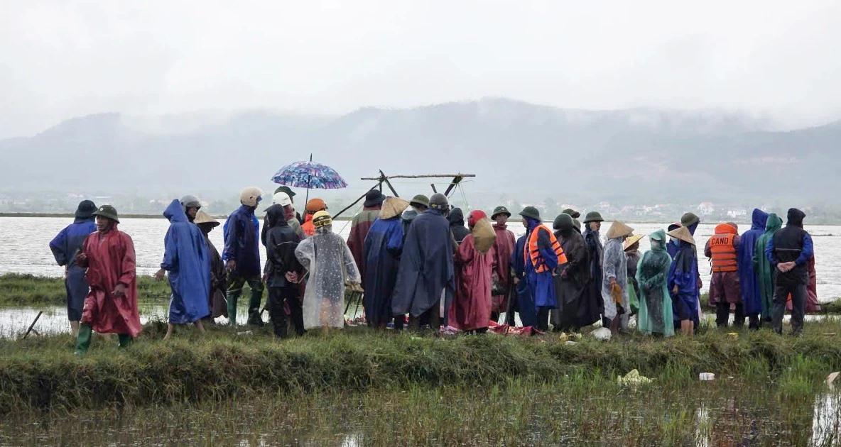 Nam thanh niên tử vong khi đi thả lưới trong lũ ở Quảng Trị