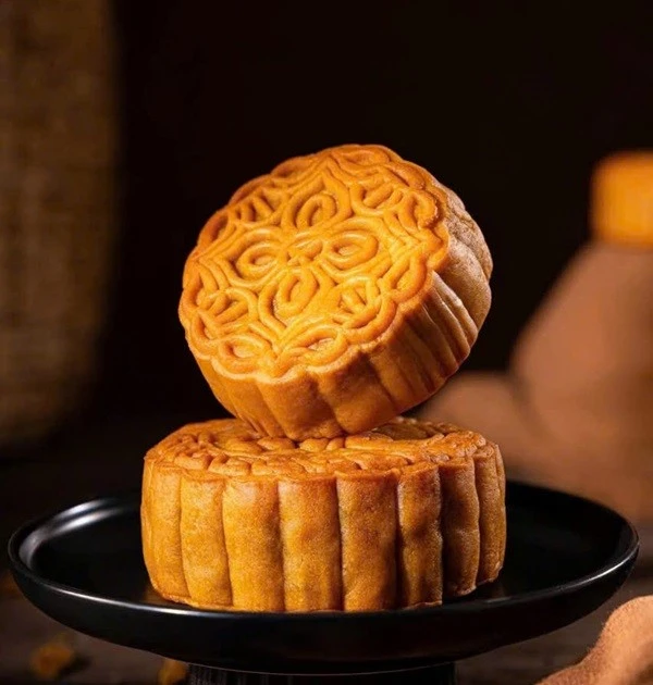 Bánh Trung thu 2025 bán sớm: Cẩn trọng hàng trôi nổi, không nguồn gốc!