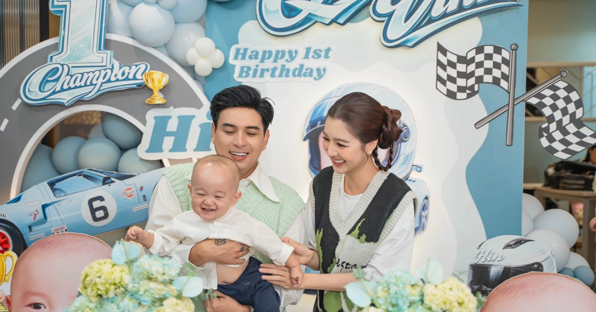 View - Vợ chồng Hồ Quang Hiếu làm tiệc thôi nôi hoành tráng cho quý tử | Báo Tri thức và Cuộc sống - TIN TỨC PHỔ BIẾN KIẾN THỨC 24H