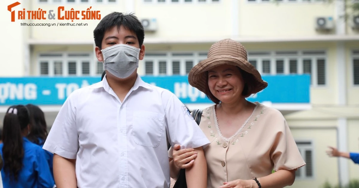 Chi tiết hạ điểm chuẩn lớp 10 chuyên của Hà Nội năm 2023 | Báo Tri thức và Cuộc sống - TIN TỨC PHỔ BIẾN KIẾN THỨC 24H
