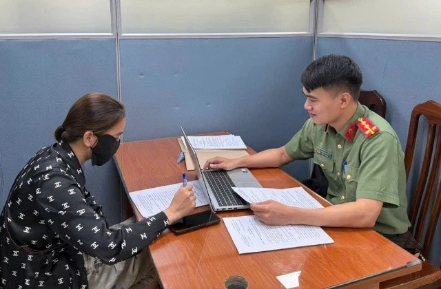 Đăng tải thông tin sai sự thật về CSGT ở Hà Nội, người phụ nữ bị xử phạt