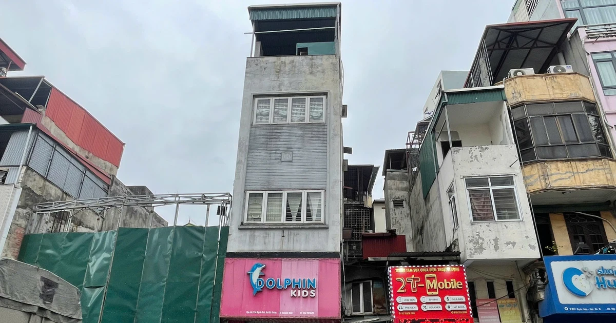 Gallery - Công trình thi công khiến nhiều nhà liền kề nứt toác, 2 căn đổ sập hoàn toàn | Báo Tri thức và Cuộc sống - TIN TỨC PHỔ BIẾN KIẾN THỨC 24H