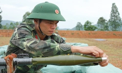 Việt Nam có thể xuất khẩu súng chống tăng B41 cho Philippines? | Báo ...