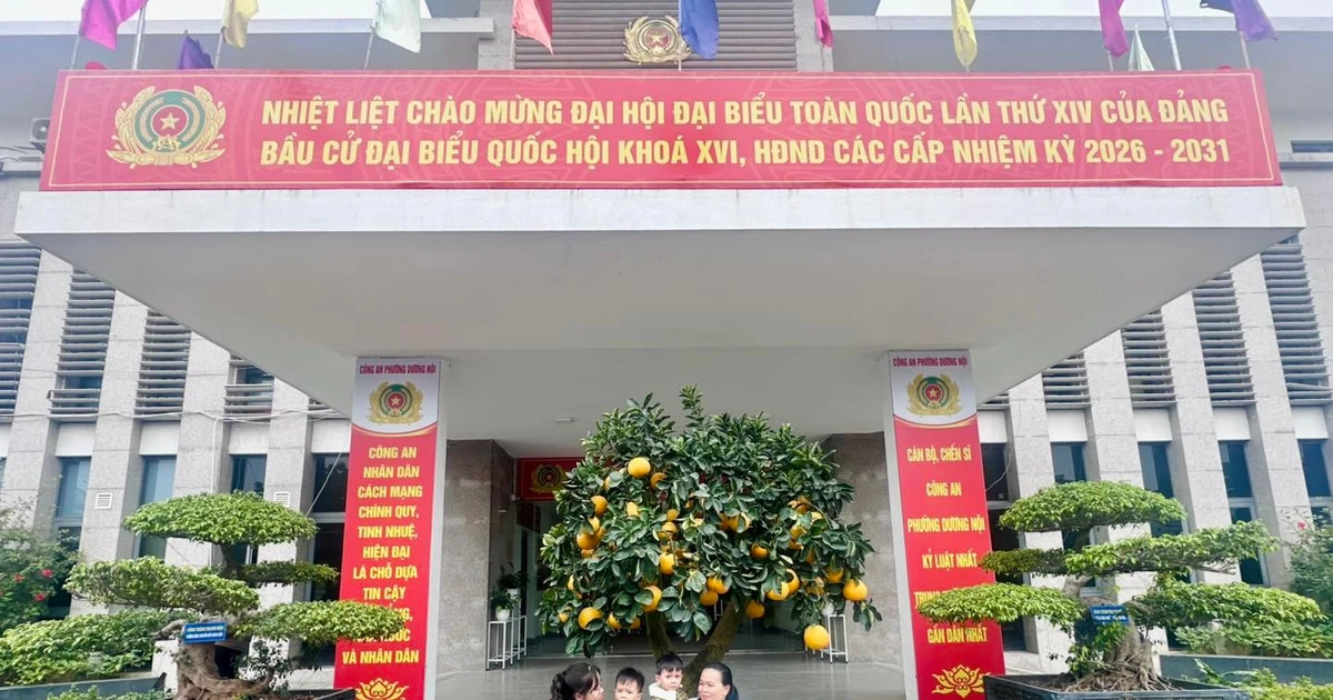 Gallery - Kịp thời giúp cháu bé 3 tuổi đi lạc trở về với gia đình ở Hà Nội | Báo Tri thức và Cuộc sống - TIN TỨC PHỔ BIẾN KIẾN THỨC 24H