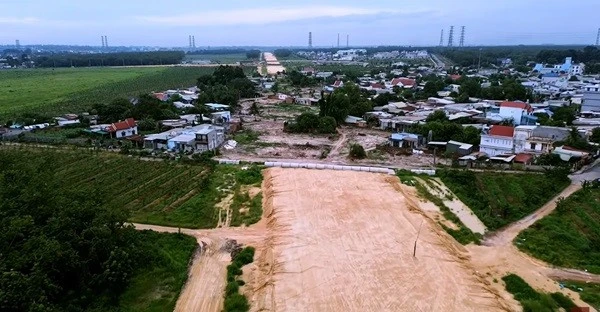 Đồng Nai: Hoàn tất tháo gỡ vướng mắc mặt bằng tại 10 dự án đầu tư công