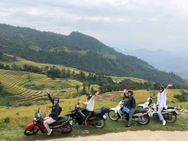 View - Tour xe máy Mã Pì Lèng – Lô Lô Chải hút khách trẻ mê phượt | Báo Tri thức và Cuộc sống - TIN TỨC PHỔ BIẾN KIẾN THỨC 24H