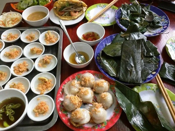 View - Food tour mùa thu ở Huế ăn gì cho trọn vẹn tinh hoa ẩm thực? | Báo Tri thức và Cuộc sống - TIN TỨC PHỔ BIẾN KIẾN THỨC 24H