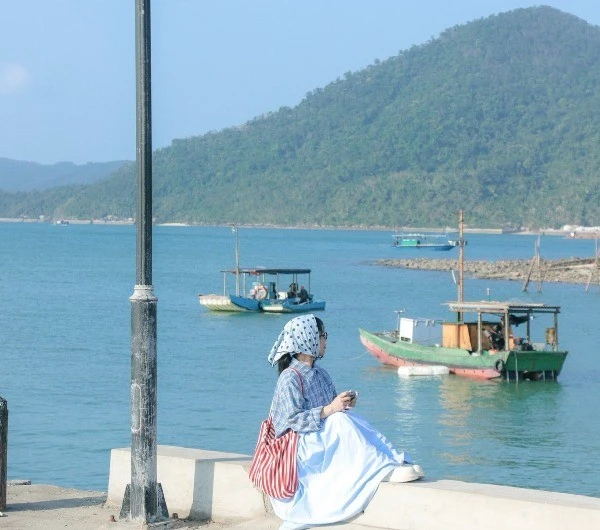 View - Đến Quan Lạn “chill” đúng điệu sáng ngắm gió, chiều tắm biển hoang sơ | Báo Tri thức và Cuộc sống - TIN TỨC PHỔ BIẾN KIẾN THỨC 24H