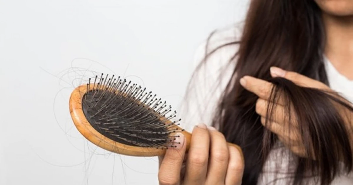 Giữ tóc khỏe, giảm rụng trong thời điểm giao mùa với thực phẩm bổ dưỡng