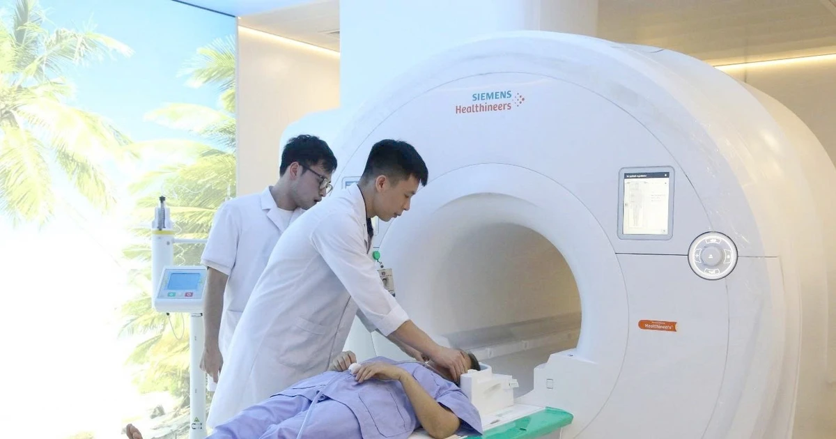 View - Thỉnh thoảng đau đầu không ngờ dị dạng túi phình sắp vỡ | Báo Tri thức và Cuộc sống - TIN TỨC PHỔ BIẾN KIẾN THỨC 24H