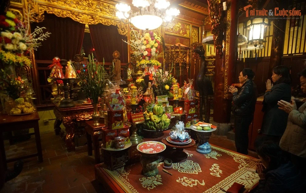 View - Bí mật lịch sử của ngôi đền thiêng nhất kinh thành Thăng Long xưa | Báo Tri thức và Cuộc sống - TIN TỨC PHỔ BIẾN KIẾN THỨC 24H