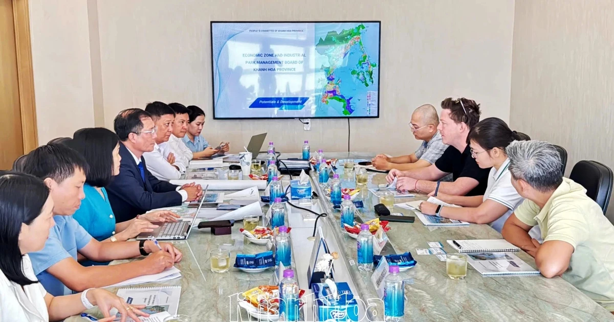 Tập đoàn ExxonMobil (Hoa Kỳ) tìm cơ hội đầu tư vào Vân Phong
