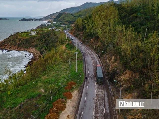 Gallery - Hơn 200 km cao tốc “đắp chiếu”, tài xế gồng mình trên quốc lộ quá tải | Báo Tri thức và Cuộc sống - TIN TỨC PHỔ BIẾN KIẾN THỨC 24H