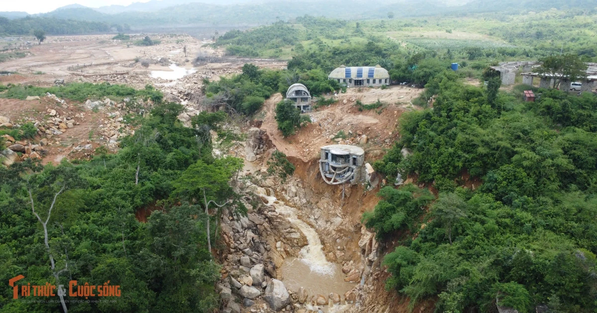 View - Chủ hồ chứa ở Lâm Đồng: 'Vụ vỡ hồ, dù gì cũng có trách nhiệm của chúng tôi' | Báo Tri thức và Cuộc sống - TIN TỨC PHỔ BIẾN KIẾN THỨC 24H