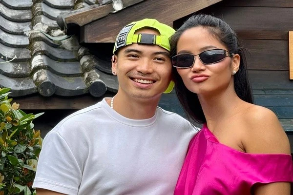 View - H’hen Niê bế bụng bầu, du lịch cùng chồng ở nước ngoài | Báo Tri thức và Cuộc sống - TIN TỨC PHỔ BIẾN KIẾN THỨC 24H