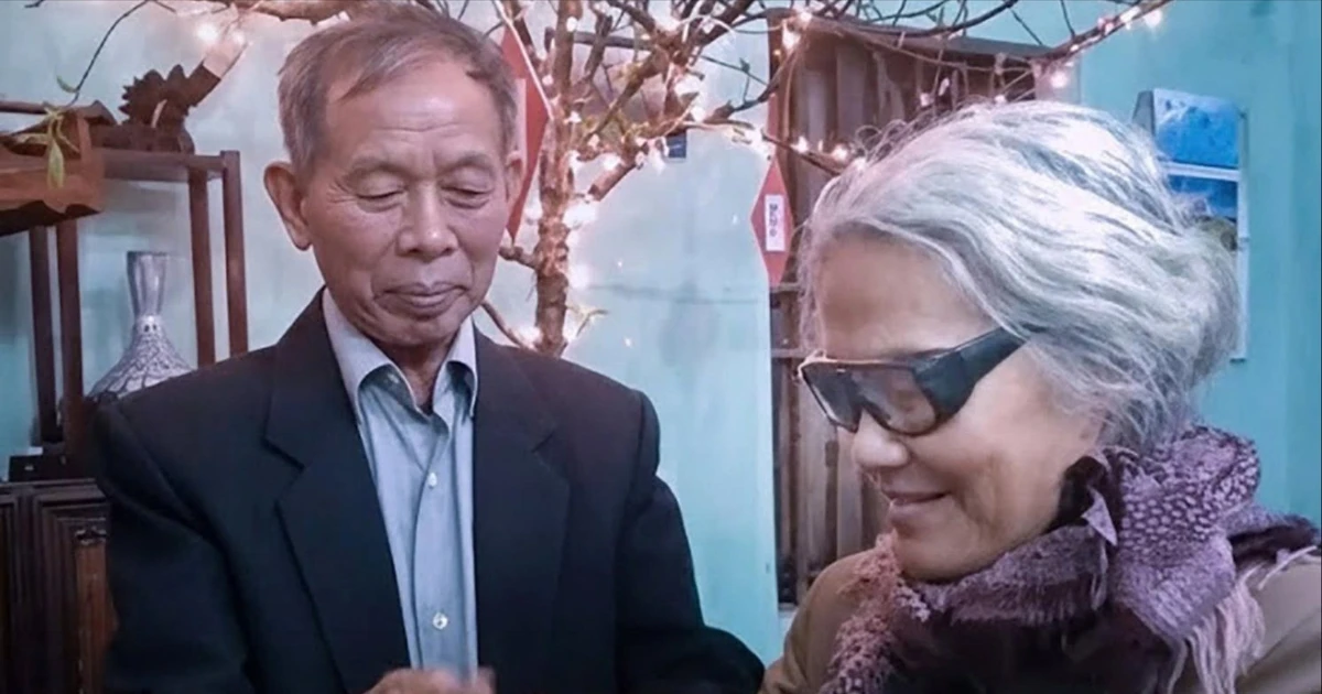 Gallery - Giao thừa đặc biệt với chiếc nhẫn tình yêu cha dành tặng mẹ | Báo Tri thức và Cuộc sống - TIN TỨC PHỔ BIẾN KIẾN THỨC 24H